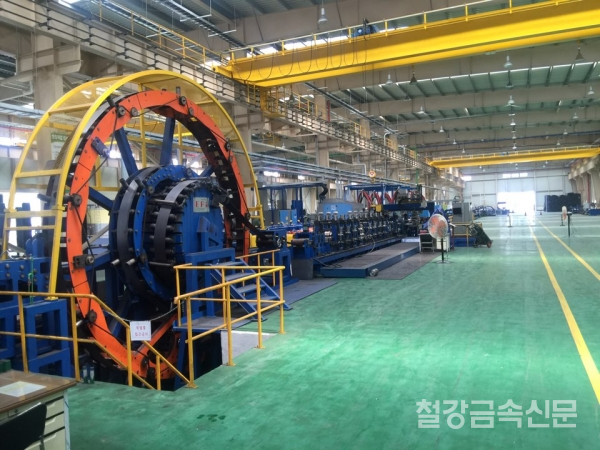 휴스틸 당진공장의 조관 7호기