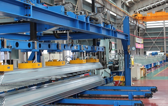 제일테크노스의 캡데크 생산 설비