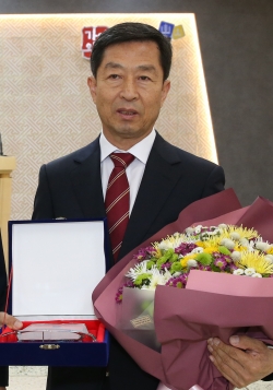 세원금속(주) 이정희 대표. (사진=김해시)