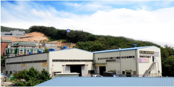 경남 김해시에 위치한 대신기계 공장 전경