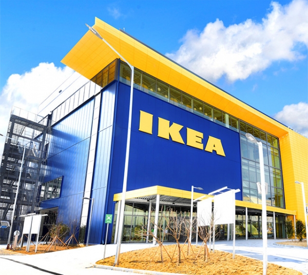 에스와이의 우레탄패널이 적용된 이케아 동부산점 (사진=이케아)