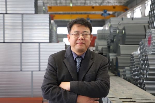 진흥철강 최홍락 대표