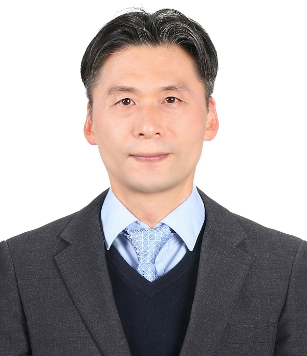 포스코경영연구원 이주완 연구위원