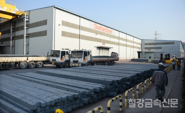 대한제강 녹산공장 전경