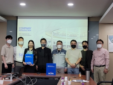 티오엠스틸이 세진종합기술과 선박용 PVC 소재를 대체할 친환경 신소재를 개발해 공동사업화하는 것을 골자로 하는 MOU를 체결했다. (사진=티오엠스틸)