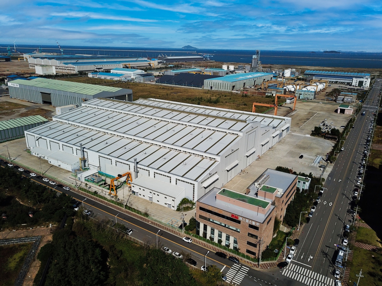 SM스틸의 군산 STS후판 공장