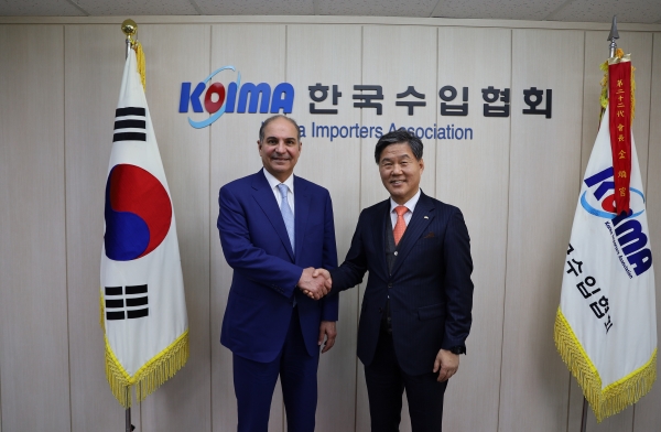 주한 사우디 대사의 내방 기념촬영. (사진=수입협회)