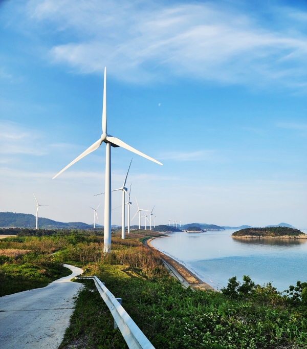 신안그린에너지 육상풍력단지 전경. (사진=포스코인터내셔널)