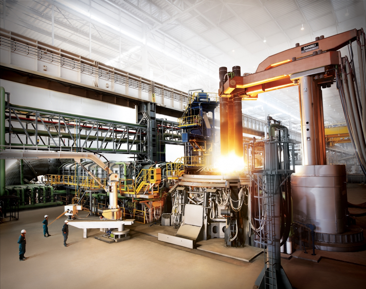 구(舊) 동부제철의 유산인 당진 전기로 설비