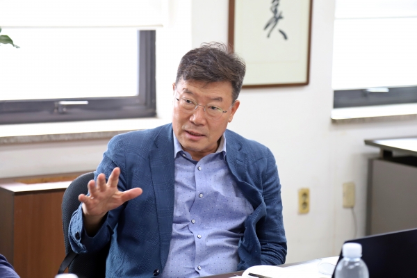 <strong>김경식 ESG 네트워크 대표</strong><br>