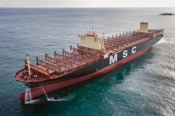 HD한국조선해양이 2024년 건조해 인도한 초대형 LNG 이중연료추진 컨테이너 운반선의 시운전 모습. /HD한국조선해양