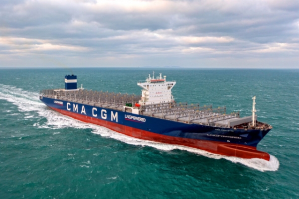 HD현대삼호가 2022년 인도한 1만5000TEU급 LNG 이중연료 추진 컨테이너선. /HD현대