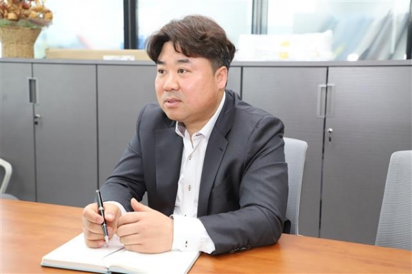 박봉환 정한테크 대표가 서울경인금속가구협동조합의 새로운 이사장으로 선임됐다.