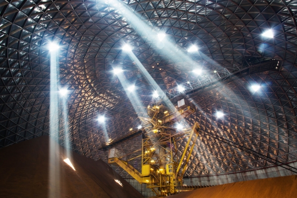 분강을 저장중인 당진제철소 원료돔. 출처=현대제철