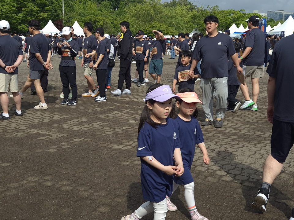 2025 철강말톤 어린이 부스 사진