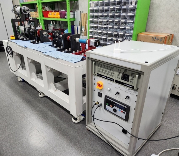 로봇용 감속기 성능 평가장치. (사진=로봇융합연구원)