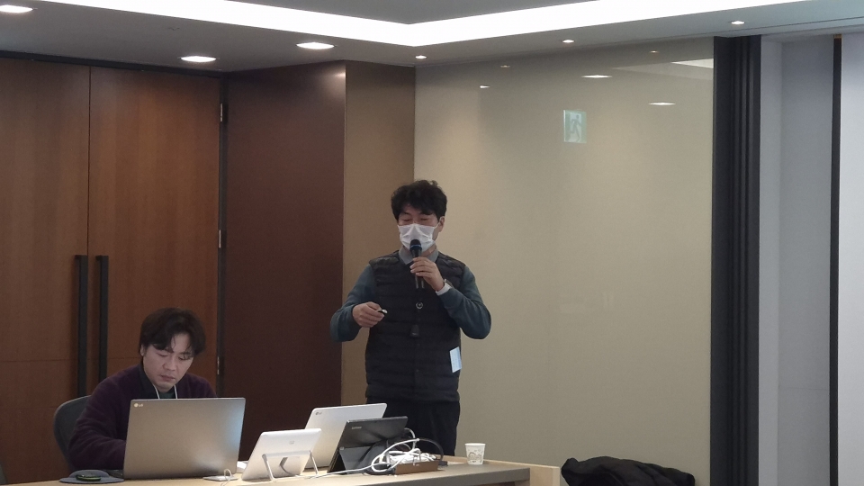 공만식 박사가 강연하고 있다.