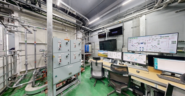 해양에너지 기반 해양그린수소 생산 시스템 내부. (사진=KRISO)